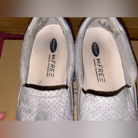 Dr. Scholl's Madison Slip-On Sneaker - Women’s 9 - GREAT CONDITION 👟✨ - Picture 2 of 5